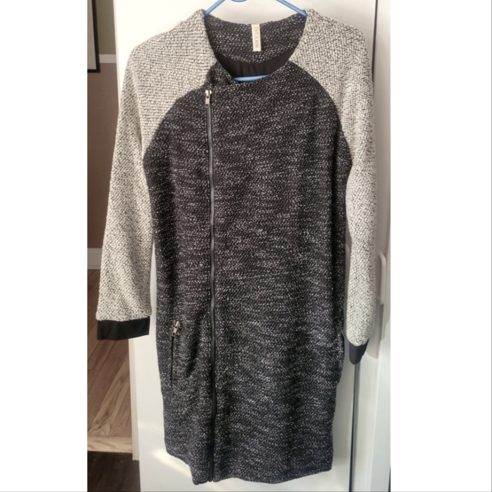 State of Mind Zip Up Sweater Jacket
